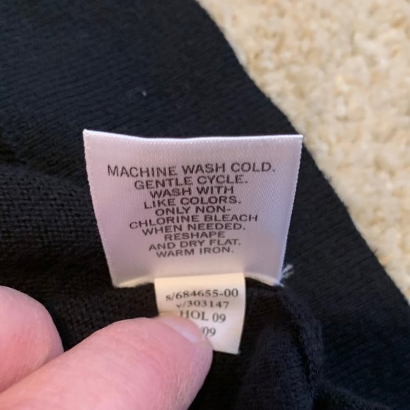 Banana Republic Cotton Blend Button Black Cardigan Size M - Picture 14 of 14